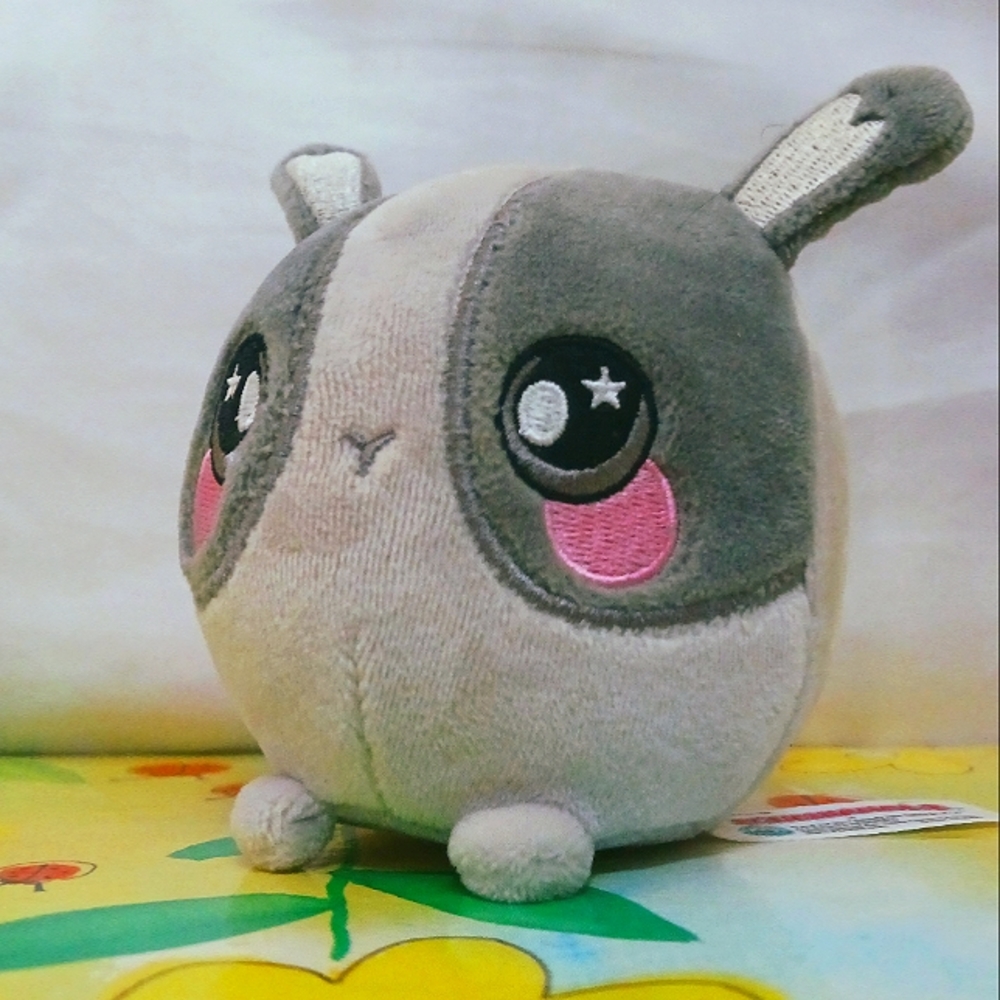 Squeezamals / Squishamals Grey Rabbit/Bunny named Beth. Slow-rise Squishy Plush